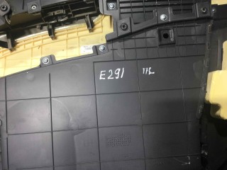Обшивка двери передней левой (дверная карта), ориг. номер M823302B030HZ, Hyundai Santa Fe 2004-2012