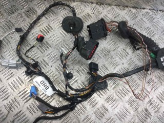 Проводка двери передней правой, ориг. номер 8V4T14A584, Ford Kuga 2008-2013