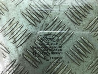 Стекло двери передней правой, ориг. номер BM51A21410A, Ford Focus 2011-2015
