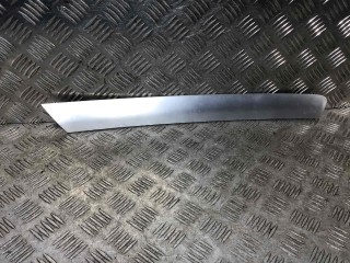 Молдинг двери задней правой Mercedes ML 2005-2008, A1647300622