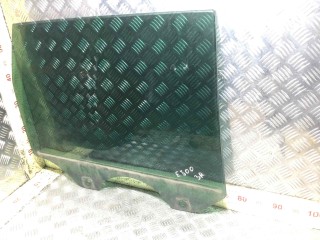 Стекло двери задней правой Volkswagen Touareg 2002-2007, 7L0845206D