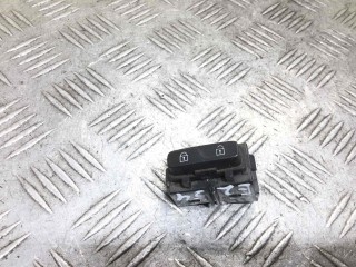 Кнопка центрального замка Volvo V70 2012-2016, 31343100