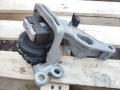 112114BA0A, 112842617R, 113754227R кронштейн двигателя передний левый Renault Talisman 1 поколение 2017г. - фото №2