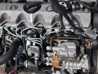 форсунка топливная, ориг. номер 046130201F, 074130202B, Volvo S80 1 поколение 1998-2003