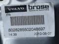 30661066, 970714101, 31318775 стеклоподъемник электрический передний правый Volvo XC70 2 поколение 2011г. - фото №5