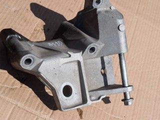 кронштейн двигателя, ориг. номер 6G926P096FC, Volvo XC60 1 поколение 2008-2013