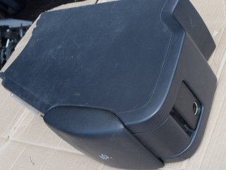 центральный подлокотник, ориг. номер 39855367, 39855305, 30755732, Volvo XC60 1 поколение 2008-2013