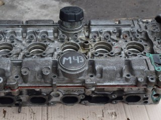 головка блока цилиндров, ориг. номер 1001837003, Volvo XC70 1 поколение 2000-2004