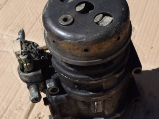 компрессор кондиционера, ориг. номер 4472005140, Jeep Grand Cherokee 2 поколение 1998-2003