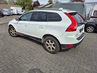 Volvo XC60 1 поколение 2010г. 2.4 л., D 5244 T14 - фото №6
