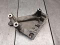 04L199207A Кронштейн двигателя Audi A1 8X [рестайлинг] 2017г. - фото №4
