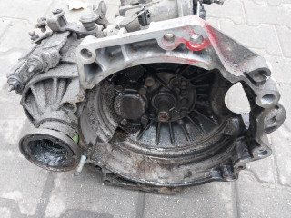 КПП механическая (МКПП), ориг. номер DUU, Volkswagen Golf 4 поколение 1997-2006