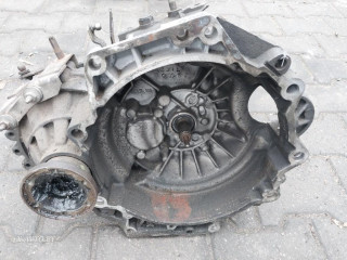 КПП механическая (МКПП), ориг. номер DUU, Volkswagen Golf 4 поколение 1997-2006
