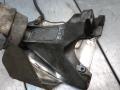 8E0199308A Кронштейн двигателя Audi A4 B7 2004г. - фото №4