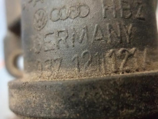 Корпус термостата, ориг. номер 037121121A, Volkswagen Golf 3 поколение 1991-2000