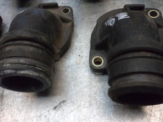 Корпус термостата, ориг. номер 037121121A, Volkswagen Bora 1 поколение 1998-2005