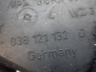 Фланец (тройник) системы охлаждения, ориг. номер 038121132D, Volkswagen Golf 5 поколение 2003-2009