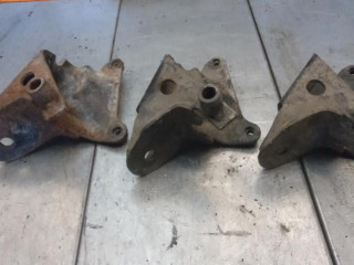 Кронштейн двигателя, ориг. номер 1H0199273A, Volkswagen Passat B4 1993-1997