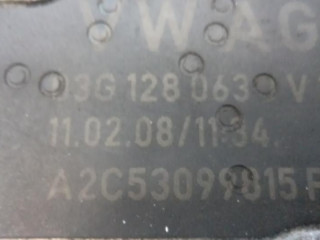 Заслонка дроссельная, ориг. номер 03G128063, Volkswagen Golf 5 поколение 2003-2009