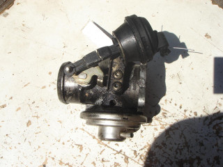 Заслонка дроссельная, ориг. номер 038129637, Volkswagen Golf 4 поколение 1997-2006