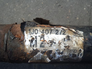 Полуось (приводной вал, ШРУС), ориг. номер 1J0407272, Volkswagen Golf 4 поколение 1997-2006