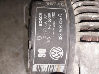 Генератор, ориг. номер 028903025Q, 0123320007, Volkswagen Passat B4 1993-1997