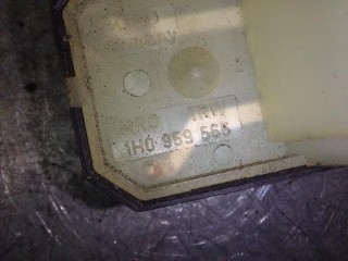 Кнопка (выключатель), ориг. номер 1H0959565, 95VW14B003BAW, Volkswagen Sharan 1 поколение 1995-2000