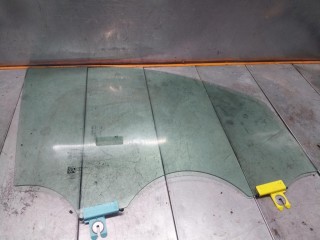 Стекло двери передней правой, ориг. номер 68426492AA, Jeep Wagoneer WS 2021-2026
