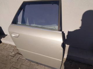 Дверь задняя правая Audi A6 C5/4B 2001-2005