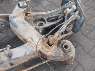 Балка подвески задняя, ориг. номер A2093501900, Mercedes C W203 2000-2004