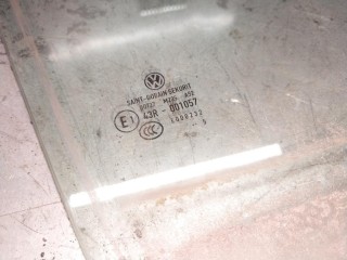 Стекло двери передней правой, ориг. номер 43R-001057, Volkswagen Caddy 3 поколение 2004-2010