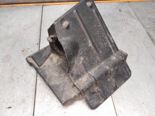 Корпус воздушного фильтра Audi A4 B5 1994-1999
