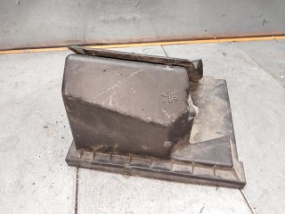 Корпус воздушного фильтра, ориг. номер 8D0129607, Audi A4 B5 1994-1999