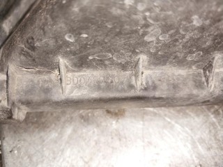 Корпус воздушного фильтра, ориг. номер 8D0129607, Audi A4 B5 1994-1999