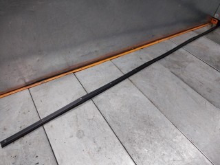 Уплотнитель, ориг. номер 68051392AA, 68051392AB, 68051392AD, Dodge Challenger 3 поколение [2-й рестайлинг] 2014-2023