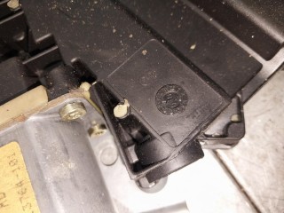 Стеклоподъемник передний правый, ориг. номер 7M0837402, 7M0959802, Seat Alhambra 1 поколение 1996-2000