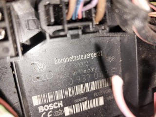 Блок бортовой сети (блок управления BCM), ориг. номер 3C0937049E, Skoda Octavia A5 2004-2009