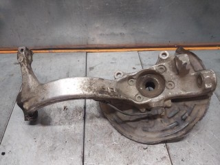 Кулак поворотный правый Audi A4 B7 2004-2009