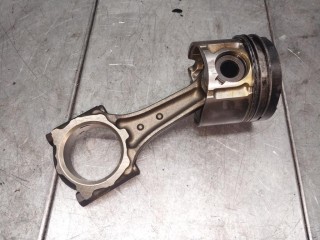 Поршень Opel Meriva 1 поколение 2002-2006