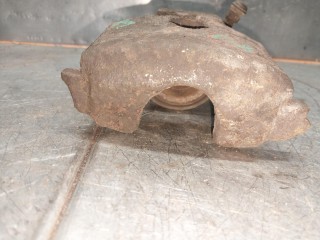Суппорт передний левый, ориг. номер 1H0615123A, Seat Toledo 1 поколение 1991-1995