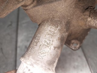 Фланец (тройник) системы охлаждения, ориг. номер 038121133A, Audi A6 C5/4B 1997-2001