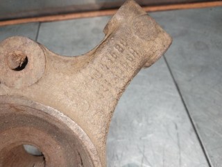 Кулак задний левый, ориг. номер 4A0435BC, 441435BH, Audi 100 C4/4A 1990-1994