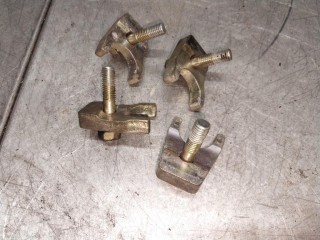 Кронштейн двигателя, ориг. номер MR988381, MD333858, MD067384, Mitsubishi Space Wagon Typ N50 1998-2004