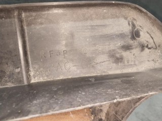 Декоративная крышка двигателя, ориг. номер RF3P10231, RF4P10230B, Mazda Premacy 1 поколение [рестайлинг] 2001-2005
