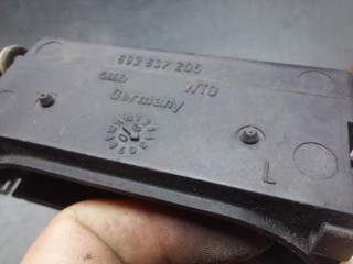 Ручка наружная передняя левая, ориг. номер 893837205E, Audi V8 1 поколение 1988-1994