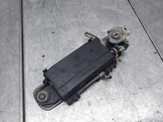 Ручка наружная передняя левая, ориг. номер 893837205E, Audi 80 B3/8A 1986-1992