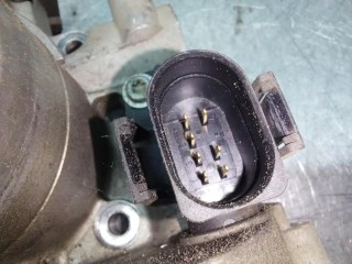 Заслонка дроссельная, ориг. номер 036133064C, Seat Cordoba 1 поколение 1993-1999