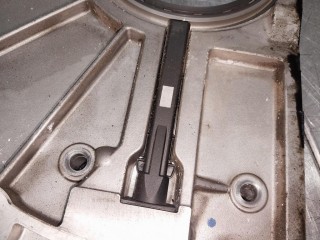 Крышка двигателя задняя, ориг. номер 13627806782, 11147812996, BMW X6 E71/E72