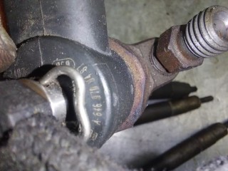 Форсунка, ориг. номер 0445110238, A6460700487, Mercedes C W202