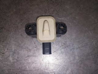 Датчик удара, ориг. номер 56054084AB, Mercedes A W176